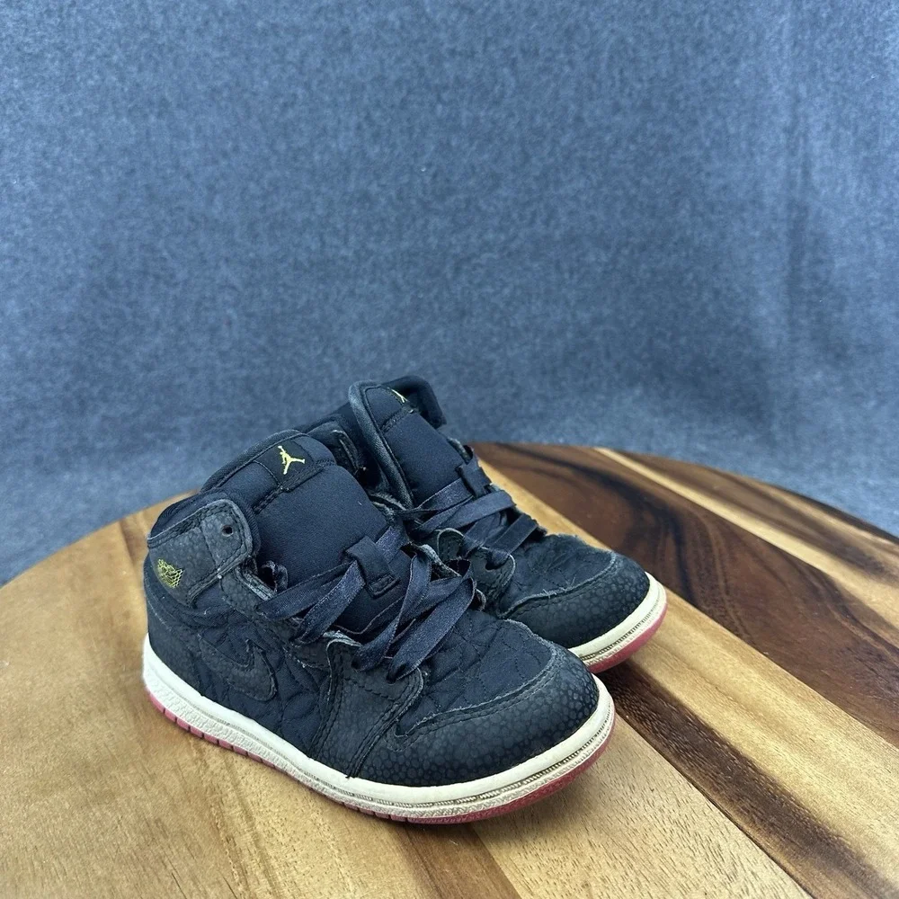 Nike Air Jordan 1 Toddler (PS) Pink/Black 2011 Size 9C 364773-008
